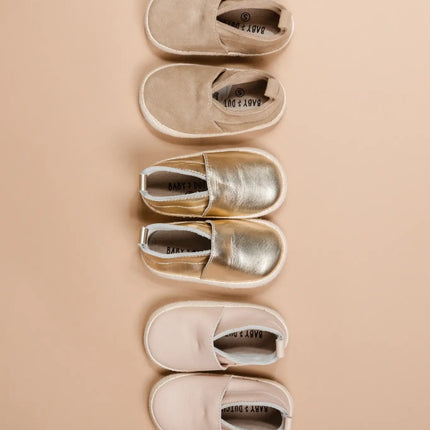 Baby Dutch Baby Schoentjes Lou Gold Metallic koop je bij Babywinkel