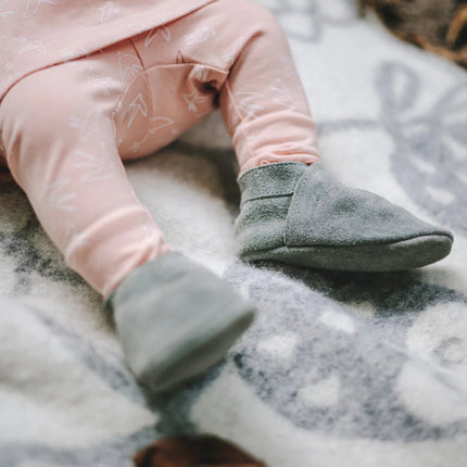 Baby Dutch Babyslofjes Uni Grey Suède koop je bij Babywinkel