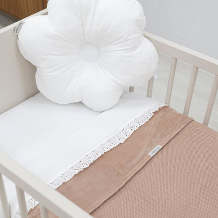 Baby's Only Kussen Bloem Calm Wit koop je bij Babywinkel