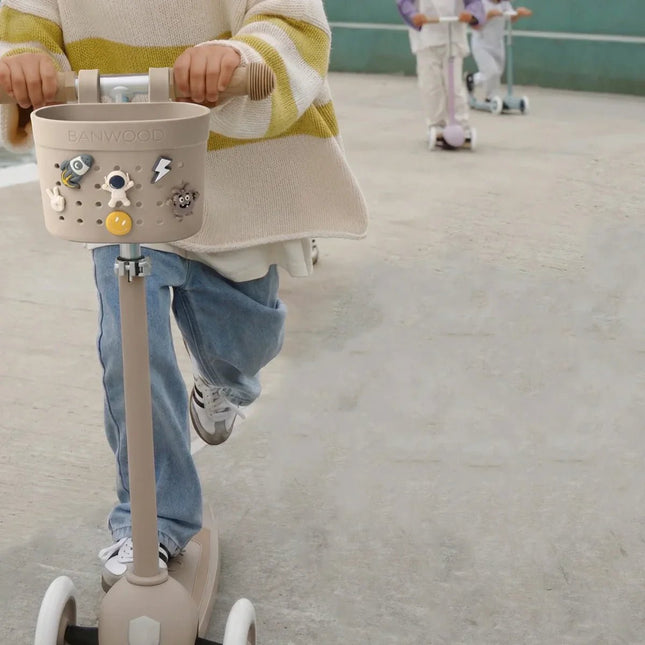Banwood Pins Voor Kinderstep- en Fietsmandje Space koop je bij Babywinkel
