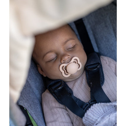 BIBS Speen Maat 1 Blush Supreme Silicone koop je bij Babywinkel