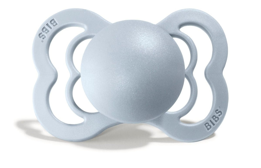 BIBS Speen Maat 1 Latex Supreme Baby Blue koop je bij Babywinkel