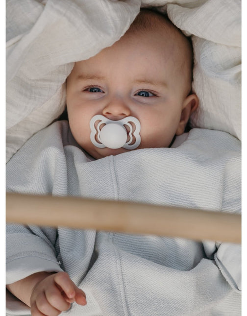 BIBS Speen Maat 1 Mustard Supreme Silicone koop je bij Babywinkel