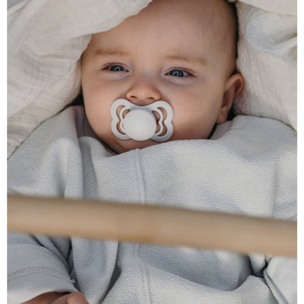 BIBS Speen Maat 1 Silicone Supreme Heather White koop je bij Babywinkel