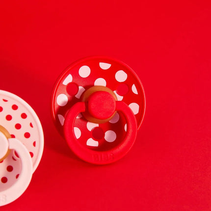 BIBS Spenen Maat 1 Pacifier Studio Colour Polka Latex Anatomical Blossom/Candy Apple 2st koop je bij Babywinkel