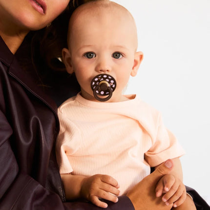 BIBS Spenen Maat 2 Studio Colour Polka Latex Ivory/Black 2st koop je bij Babywinkel