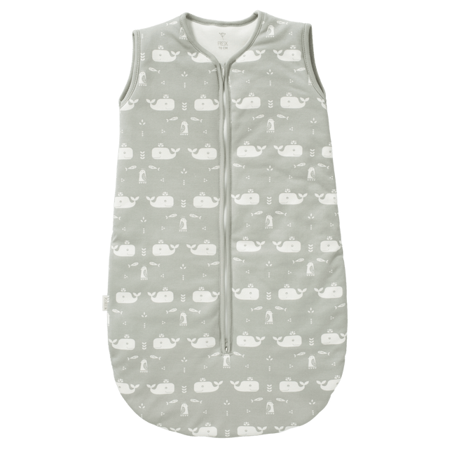 Fresk Slaapzak Baby Slaapzak Met Lichte Voering Whale Dawn Grey koop je bij Babywinkel