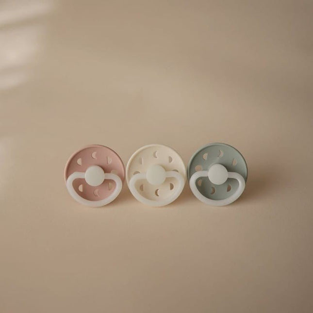 Frigg Speen Maat 2 Moon Night Portobello Silicone koop je bij Babywinkel