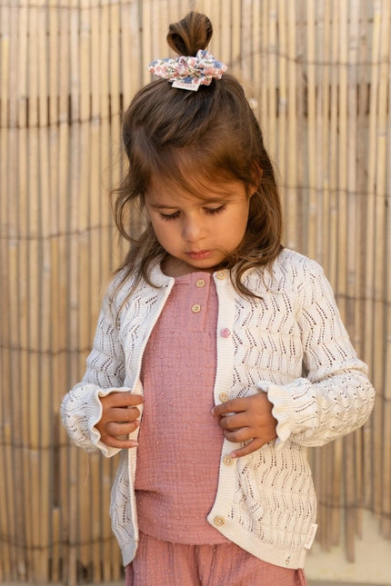 Gebreid vest Creme koop je bij Babywinkel