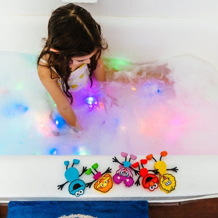 Glopals Badspeelgoed Sensorisch Light - Up Poppetje en Cubes Cookie koop je bij Babywinkel