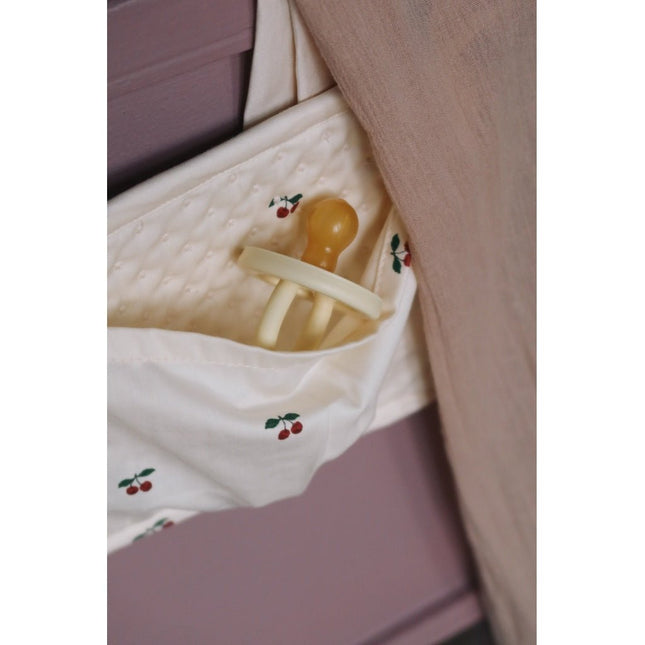 Konges Slojd Boxzak Cherry 34x17cm koop je bij Babywinkel