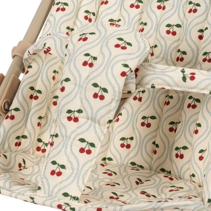 Konges Slojd Poppenbuggy Cherry koop je bij Babywinkel