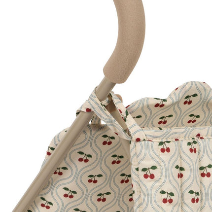 Konges Slojd Poppenbuggy Cherry koop je bij Babywinkel