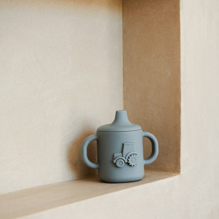 Liewood Drinkbeker Amelio Tractor Blue Fog koop je bij Babywinkel