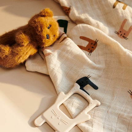 Liewood Knuffel Binnie Bear Small Golden Caramel koop je bij Babywinkel