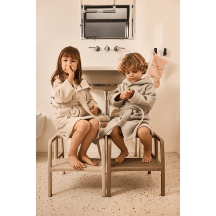 Liewood Opstapje Melanie 2-Step Stool Oat koop je bij Babywinkel