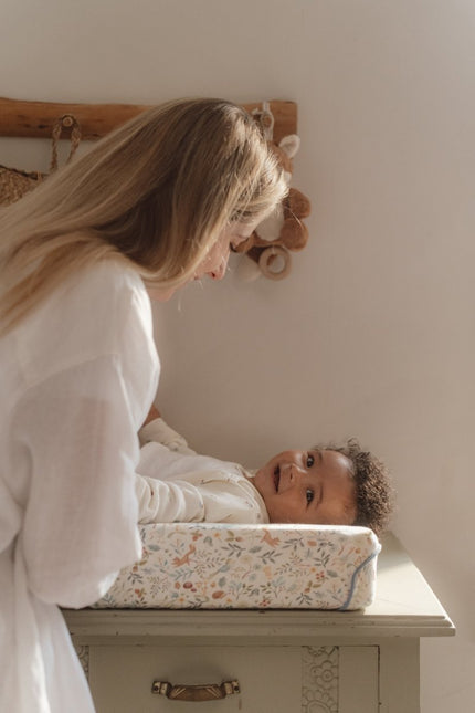 Little Dutch Aankleedkussenhoes Forest Wonders koop je bij Babywinkel