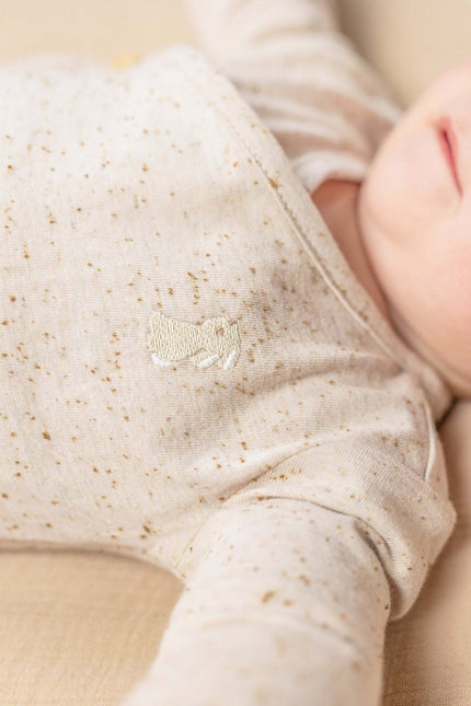 Little Dutch Baby Vestje Overslag Nappy Sand koop je bij Babywinkel