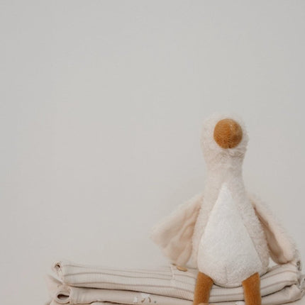 Little Dutch Baby Vestje Overslag Soft Beige Melee koop je bij Babywinkel