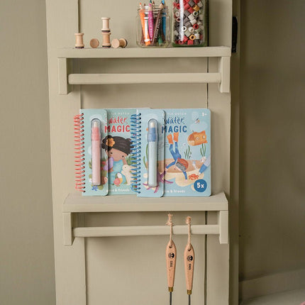 Little Dutch Water Kleurboek Jim En Friends koop je bij Babywinkel