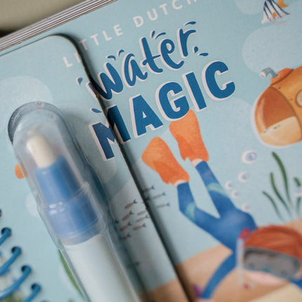 Little Dutch Water Kleurboek Jim En Friends koop je bij Babywinkel