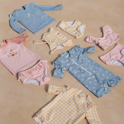 Little Dutch Zwemshirt Kind Lange Mouwen Ruches Blue Daisies koop je bij Babywinkel