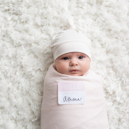Lulujo Hydrofiele Doek Met Muts En Sticker Pink koop je bij Babywinkel