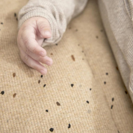 Meyco Boxkleed Rib Mini Spot Toffee Melange 80X100cm koop je bij Babywinkel