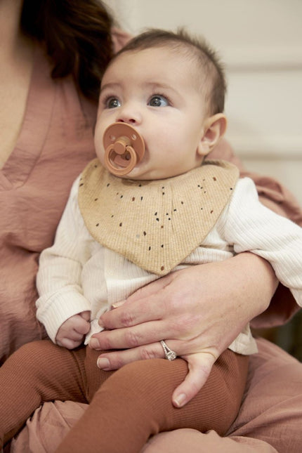 Meyco Slabbetje Rib Mini Spot 2 - Pack Toffee Melange koop je bij Babywinkel