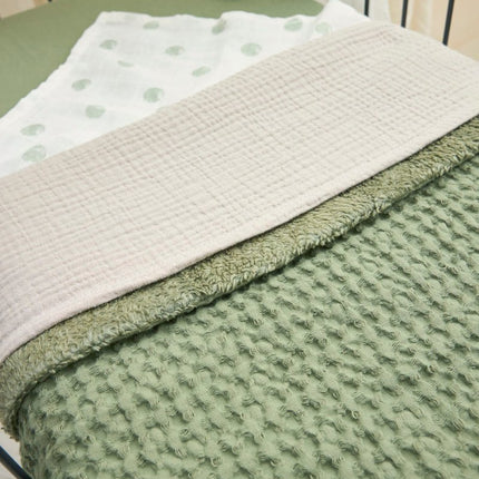 Meyco Wiegdeken Wafel Teddy Olive Green 75X100cm koop je bij Babywinkel