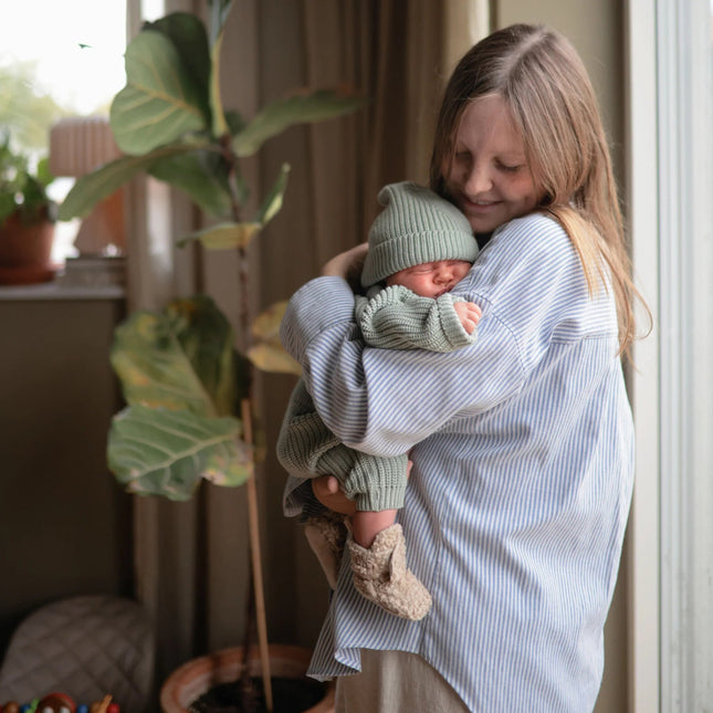 Mushie Baby Broekje Chunky Knit Light Mint koop je bij Babywinkel