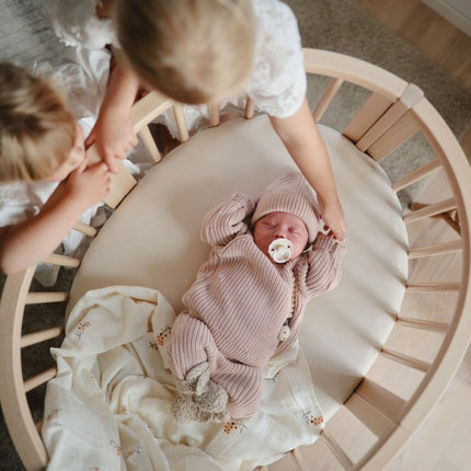 Mushie Baby Sweater Chunky Knit Blush koop je bij Babywinkel