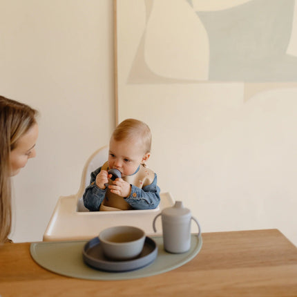Mushie Babybord Stone koop je bij Babywinkel