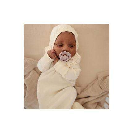 Mushie Babymutsje Bonnet Ivory koop je bij Babywinkel