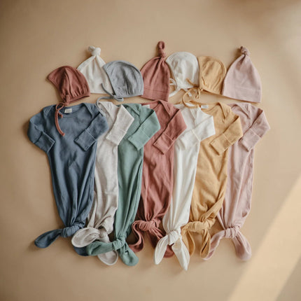 Mushie Babymutsje Bonnet Ivory koop je bij Babywinkel