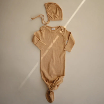 Mushie Babymutsje Bonnet Mustard Melange koop je bij Babywinkel