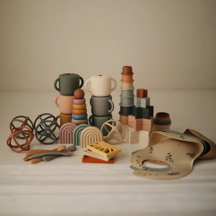 Mushie Bijtring Bal Woodchuck koop je bij Babywinkel