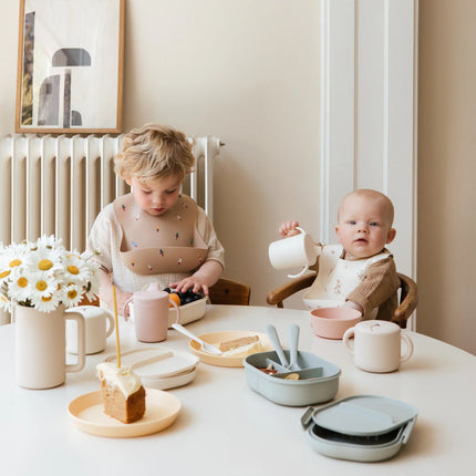 Mushie Drinkbeker Ivory koop je bij Babywinkel