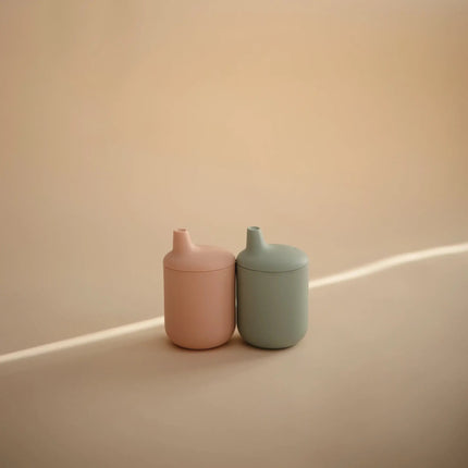 Mushie Drinkbeker Met Tuit Cambridge Blue koop je bij Babywinkel