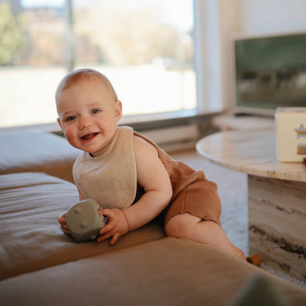 Mushie Educatief Speelgoed Dobbelstenen Tradewinds/Stone 2st koop je bij Babywinkel