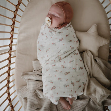 Mushie Hydrofiele Doek Pink Flower 120cm koop je bij Babywinkel