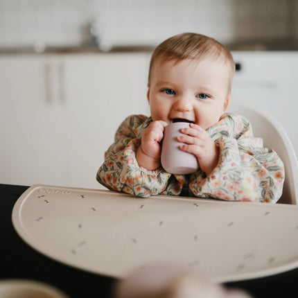 Mushie Oefenbeker Blush koop je bij Babywinkel