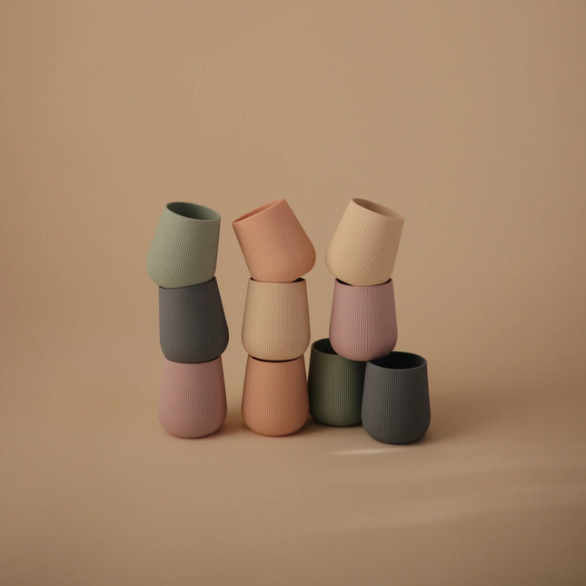 Mushie Oefenbeker Soft Lilac koop je bij Babywinkel