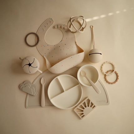 Mushie Speenhouder Silicone Shifting Sand koop je bij Babywinkel