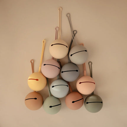 Mushie Speenhouder Silicone Tradewinds koop je bij Babywinkel