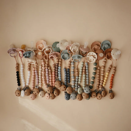 Mushie Speenkoord Luna Blush koop je bij Babywinkel