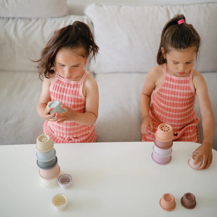 Mushie Stapeltoren Pastel koop je bij Babywinkel