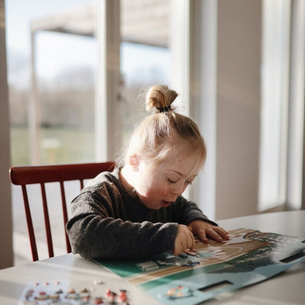 Mushie Stickerboek Race Cars koop je bij Babywinkel