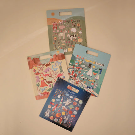 Mushie Stickerboek Race Cars koop je bij Babywinkel