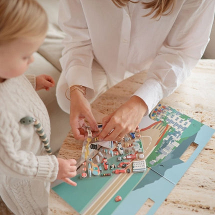 Mushie Stickerboek Race Cars koop je bij Babywinkel